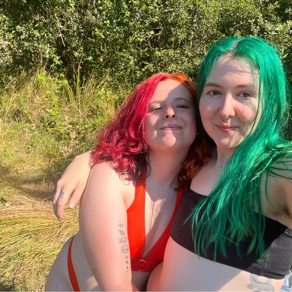 Meet your Posher, Jaycee - Picture 2 of 3